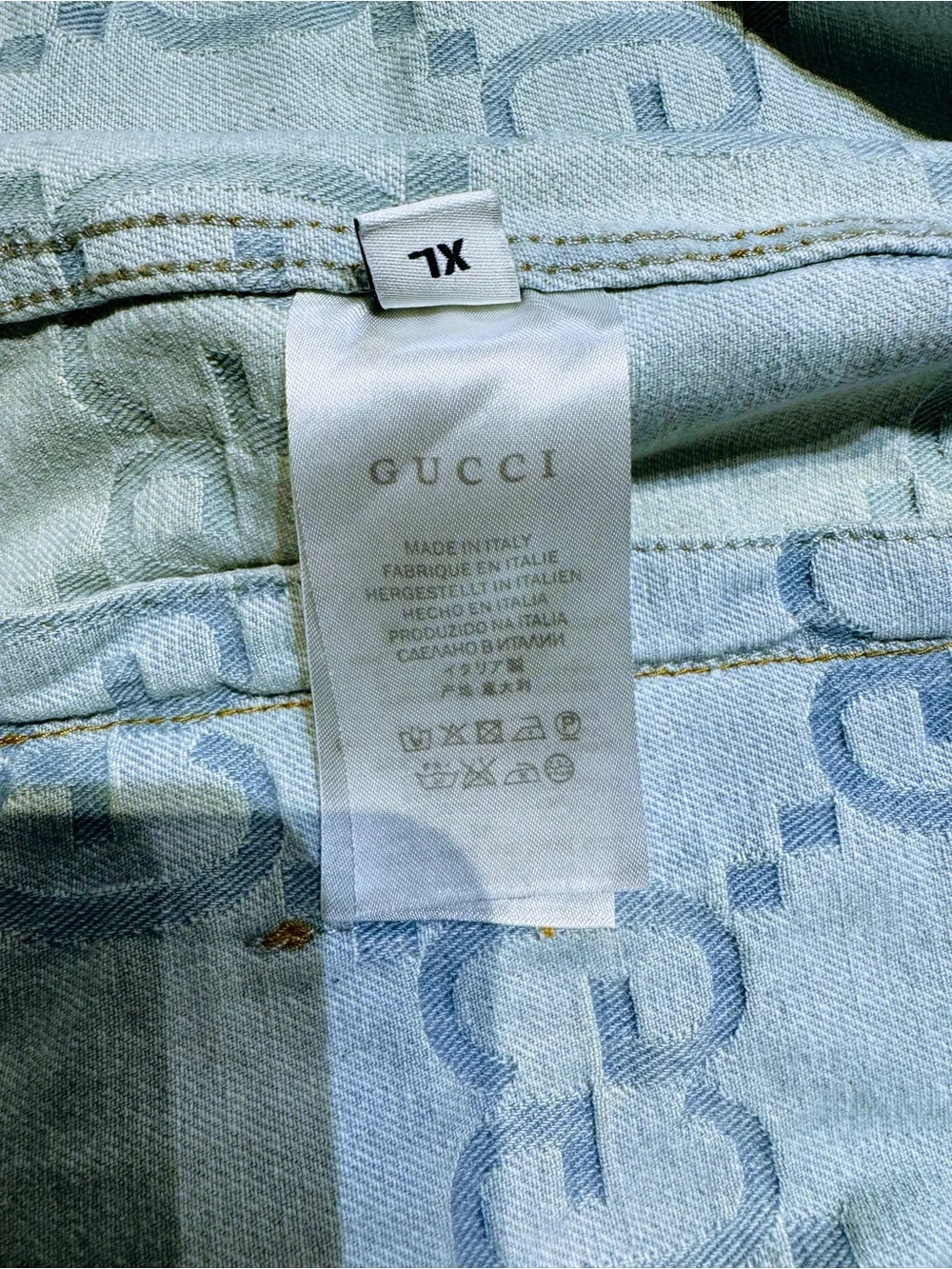 Gucci 'California' Embroidered Denim Jacket - Light Blue with Red Script